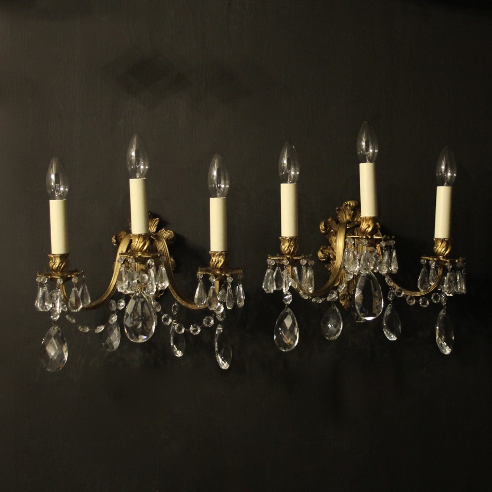 Italian Pair Of Gilded Bronze Antique Wall Lights