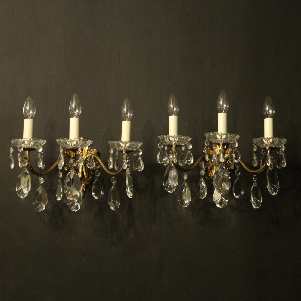 Italian Pair Of Gilded Bronze Antique Wall Lights