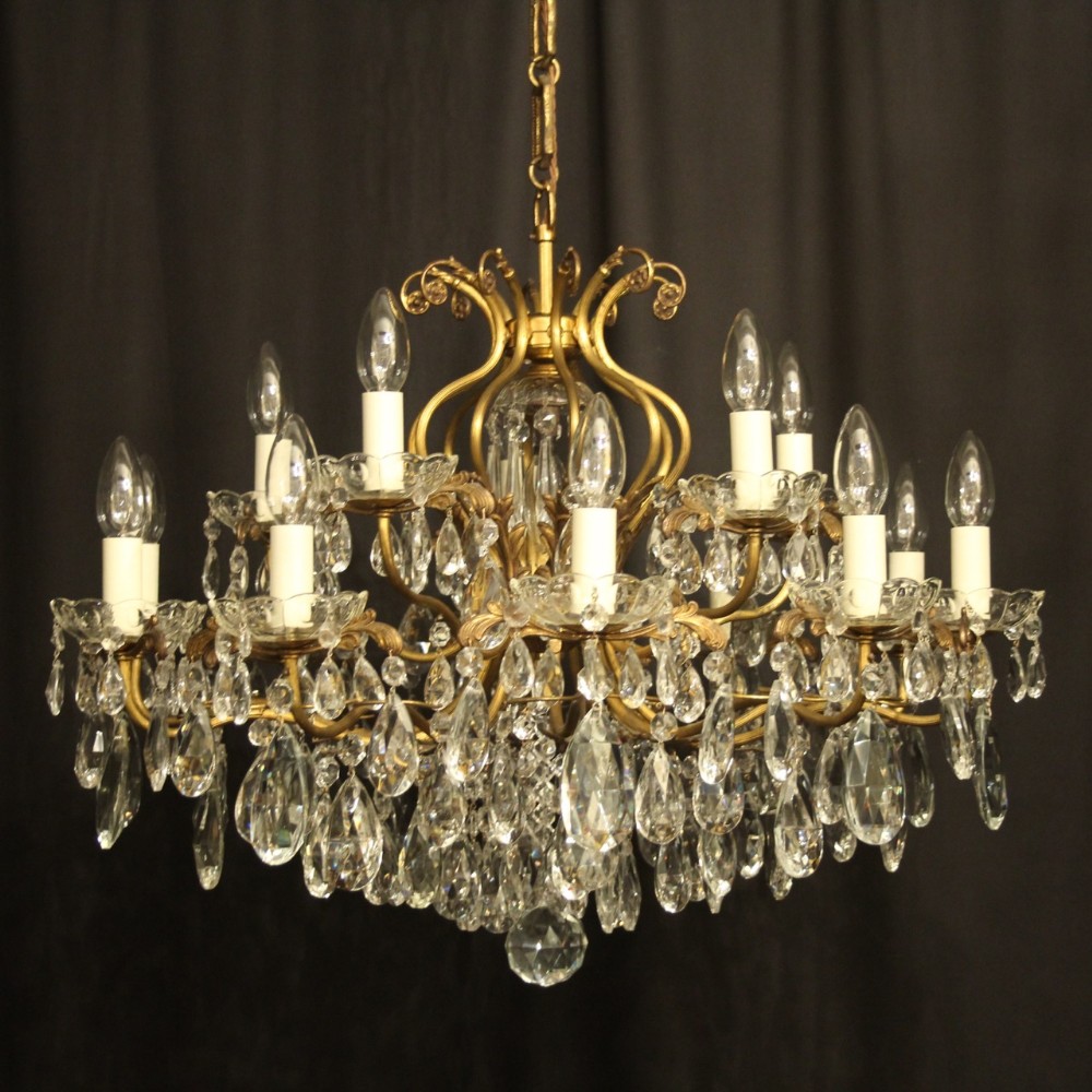 Italian Gilded 16 Light Antique Chandelier