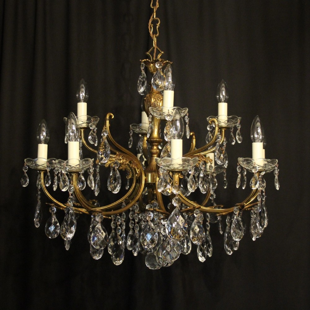 Italian Gilded 12 Light Antique Chandelier