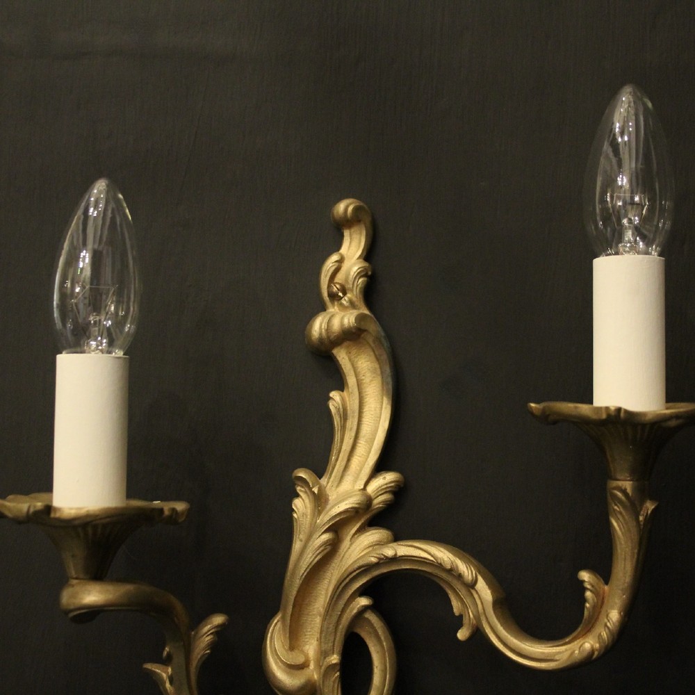 Detail View
