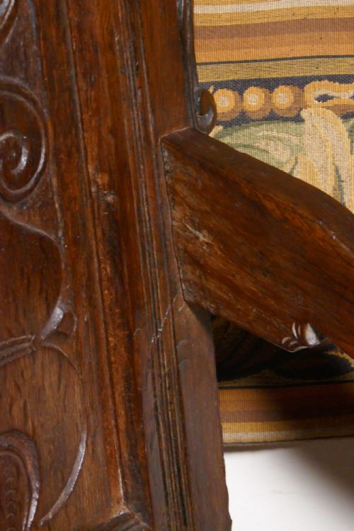 A 17TH CENTURY WAINSCOT CHAIR - ADDITIONAL PHOTO 5