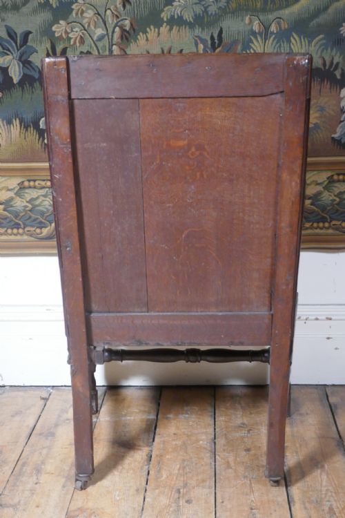A GEORGIAN OAK WING BACK ARMCHAIR - ADDITIONAL PHOTO 4