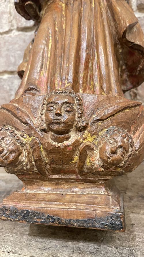 16TH CENTURY CARVED OAK MADONNA AND CHILD - ADDITIONAL PHOTO 12