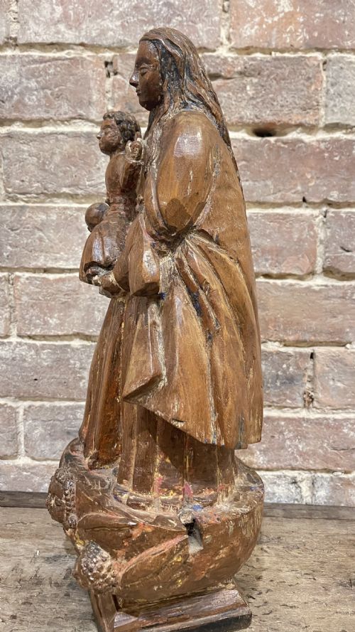 16TH CENTURY CARVED OAK MADONNA AND CHILD - ADDITIONAL PHOTO 18