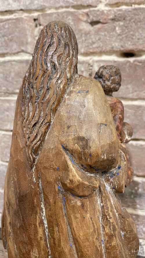 16TH CENTURY CARVED OAK MADONNA AND CHILD - ADDITIONAL PHOTO 23