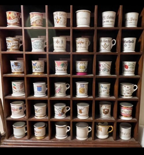 LARGE BARBERSHOP COLLECTION OF 36 AMERICAN SHAVING MUGS AND MAHOGANY STAND - ADDITIONAL PHOTO 3
