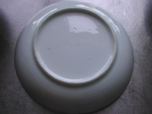 CHINESE PAIR 18TH CENTURY FAMILLE ROSE PORCELAIN TEA BOWLS AND SAUCERS - ADDITIONAL PHOTO 4