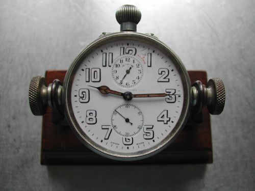 ZENITH LARGE WW1 ALARM POCKET WATCH MOUNTED ON A LAND SEA AIR BRACKET ON A MAHOGANY STAND - ADDITIONAL PHOTO 2