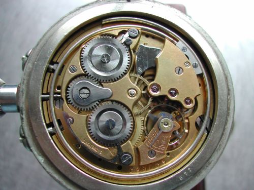 ZENITH LARGE WW1 ALARM POCKET WATCH MOUNTED ON A LAND SEA AIR BRACKET ON A MAHOGANY STAND - ADDITIONAL PHOTO 5