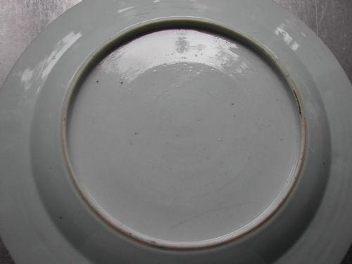CHINESE 18TH CENTURY FAMILLE ROSE PORCELAIN PLATE DECORATED WITH THE UNUSUAL SUBJECT OF TWO SHEEP - ADDITIONAL PHOTO 6