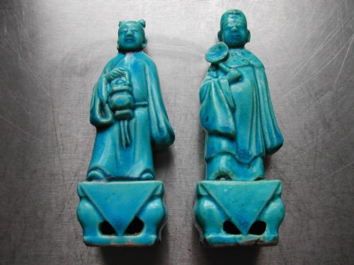 CHINESE 18TH CENTURY GROUP OF SIX TURQUOISE PORCELAIN FIGURES OF IMMORTALS - ADDITIONAL PHOTO 2