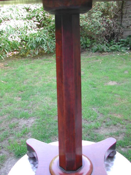 MID VICTORIAN MAHOGANY SIDE TABLE - ADDITIONAL PHOTO 3