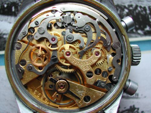 JUNGHANS TYPE 88 MILITARY ISSUE PILOTS CHRONOGRAPH CIRCA 1958 - ADDITIONAL PHOTO 8