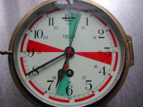 smiths red green segment radio room clock - CATEGORY: ANTIQUE CLOCKS - DATED 1950