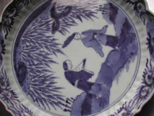 JAPANESE 17TH CENTURY UNDERGLAZE BLUE AND WHITE LOBED DISH CIRCA 1660 - ADDITIONAL PHOTO 2
