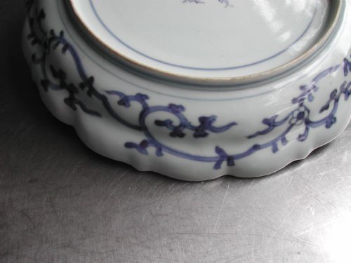 JAPANESE 17TH CENTURY UNDERGLAZE BLUE AND WHITE LOBED DISH CIRCA 1660 - ADDITIONAL PHOTO 8