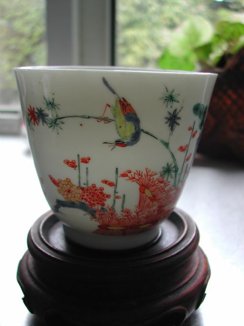 japanese kakiemon 17th century wine cup circa 1680 - CATEGORY: ANTIQUE CUPS - DATED BEFORE 1700