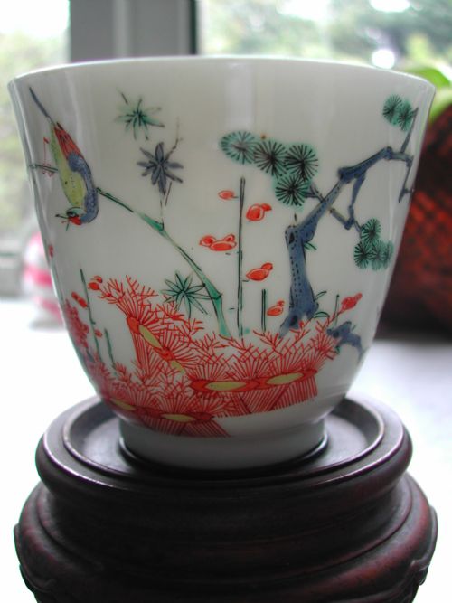 JAPANESE KAKIEMON 17TH CENTURY WINE CUP CIRCA 1680 - ADDITIONAL PHOTO 1