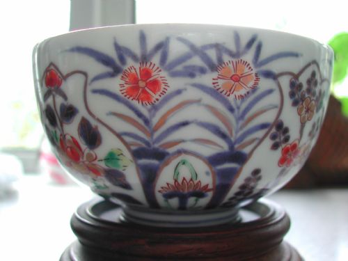 JAPANESE IMARI BOWL CIRCA 1700 - ADDITIONAL PHOTO 1