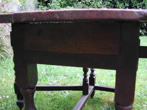 EARLY 18TH CENTURY OAK GATELEG TABLEA BARGIN BASEMENT ITEM TO CLEAR - ADDITIONAL PHOTO 7