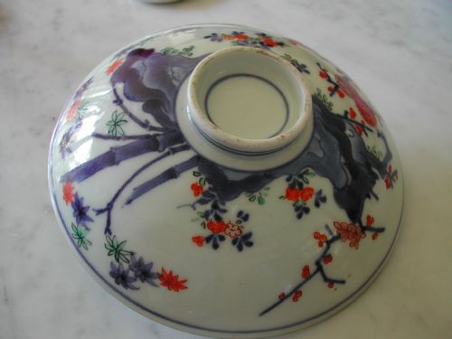 japanese kakiemon pair of shallow bowls 17th century - CATEGORY: ANTIQUE CERAMICS - DATED 17TH CENTURY