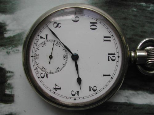 ww1 royal naval issue pocket watch circa 1915 - CATEGORY: ANTIQUE CLOCKS - DATED 1920