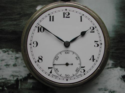 WW1 ROYAL NAVAL ISSUE POCKET WATCH CIRCA 1915 - ADDITIONAL PHOTO 2