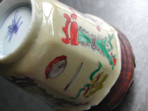 KANGXI PERIOD FAMILLE VERTE CAFE'AU LAIT HEXAGONAL WINE CUP CIRCA 1700 - ADDITIONAL PHOTO 4