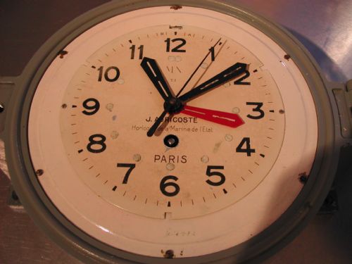 J AURICOSTE FRENCH MILITARY NAVAL ISSUE CLOCK MARINE NATIONALE' CIRCA 1950'S - ADDITIONAL PHOTO 3