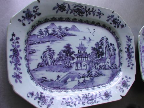 pair chinese blue and white export meat plates 18th century - CATEGORY: ANTIQUE PLATES - DATED 