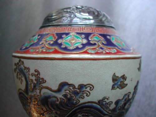 JAPANESE SATSUMA KORO AND SILVER COVER CIRCA 1875 - ADDITIONAL PHOTO 4
