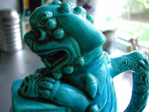 CHINESE TURQUOISE GLAZED DOG OF FO MOUNTED WINE EWER 18TH19TH CENTURY - ADDITIONAL PHOTO 9