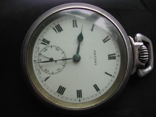 GREAT WESTERN RAILWAY ISSUED POCKET WATCH PRE 1948 - ADDITIONAL PHOTO 1