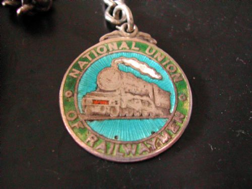 LONDON NORTH EAST REGION RAILWAY POCKET WATCH BY RECORD PRE 1948 - ADDITIONAL PHOTO 1