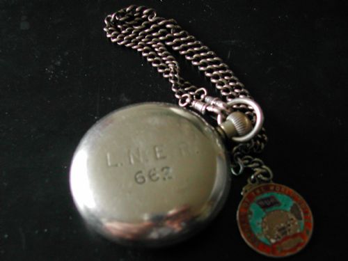 LONDON NORTH EAST REGION RAILWAY POCKET WATCH BY RECORD PRE 1948 - ADDITIONAL PHOTO 4