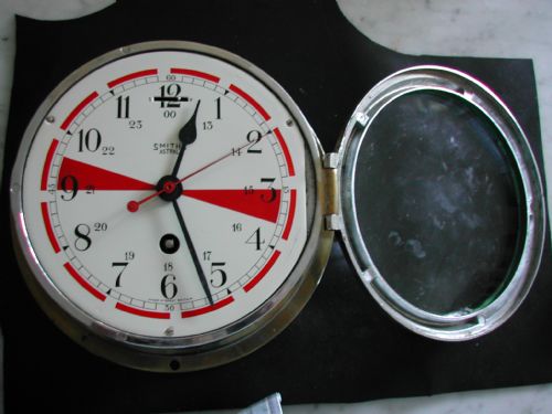 SMITHS ASTRAL NAVAL RADIO ROOM CLOCK POST 1946 - ADDITIONAL PHOTO 2