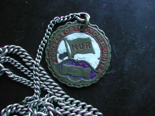 LONDON NORTH EAST REGION RAILWAY ISSUE POCKET WATCH 894 PRE 1948 - ADDITIONAL PHOTO 3