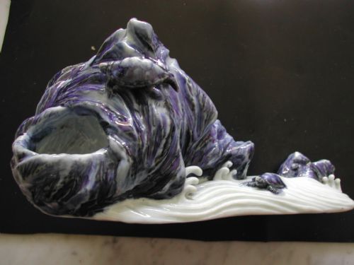 VERY RARE JAPANESE HIRADO TABLE CENTRE FEATURE GROUP OF TURTLES ON A ROCKY BEACH 19TH CENTURY - ADDITIONAL PHOTO 13