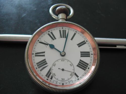 british royal naval issue pattern 300 pocket watch circa 1939 - CATEGORY: ANTIQUE CLOCKS - DATED 1930