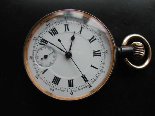 VERY RARE WW1 CENTRE SECONDS SMALL FOB WATCH AND ITS ORIGINAL WW1 LEATHER STRAP CIRCA 1917 - ADDITIONAL PHOTO 4