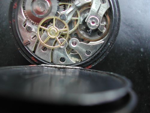 VERY RARE WW1 CENTRE SECONDS SMALL FOB WATCH AND ITS ORIGINAL WW1 LEATHER STRAP CIRCA 1917 - ADDITIONAL PHOTO 13
