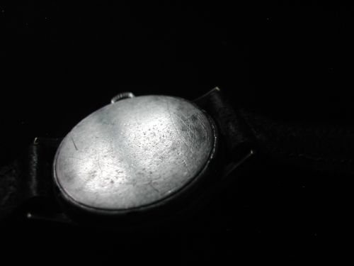 FOR SALE IS THIS QUITE RARE WW2 TIMOR WATERPROOF 17 JEWEL PILOTS OR NAVIGATORS WATCH CIRCA 1943 - ADDITIONAL PHOTO 4