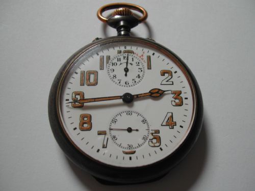 ww1 gun metal pocket alarm watch as used by officers made by zenith circa 1914 - CATEGORY: ANTIQUE CLOCKS - DATED 1910