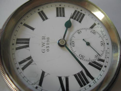 GREAT WESTERN RAILWAY ISSUE POCKET WATCH NO 03198 PRE 1948 - ADDITIONAL PHOTO 1