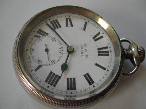GREAT WESTERN RAILWAY ISSUE POCKET WATCH NO 03198 PRE 1948 - ADDITIONAL PHOTO 2