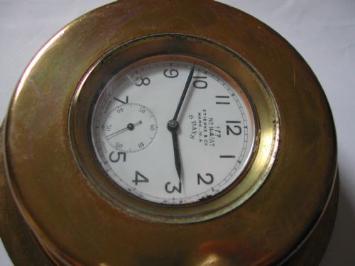 WW1 ROYAL FLYING CORPS ISSUED COCKPIT WATCH AND ORIGINAL BRASS HOLDER CIRCA 1916 - ADDITIONAL PHOTO 1