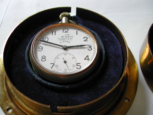 WW1 ROYAL FLYING CORPS ISSUED COCKPIT WATCH AND ORIGINAL BRASS HOLDER CIRCA 1916 - ADDITIONAL PHOTO 5