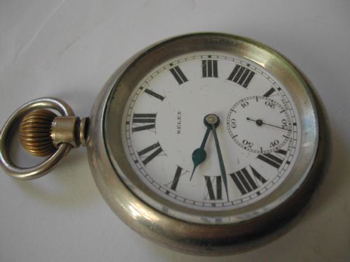 LONDON NORTH EAST REGION RAILWAY ISSUE POCKET WATCH NO 6105 PRE 1948 - ADDITIONAL PHOTO 2