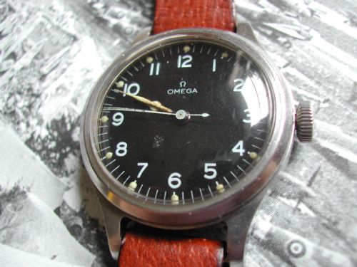 omega 1956 military issue pilots watch ref 3566 dated 1956 - CATEGORY: ANTIQUE CLOCKS - DATED 1950